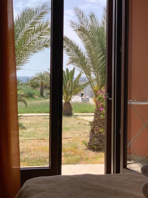 Studio At Beautiful Beach Kouremenos Apartment Anevato Екстериор снимка